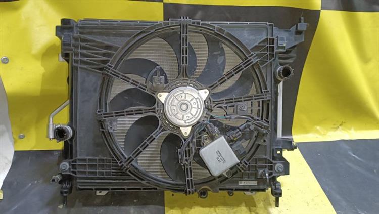 Радиатор основной Ниссан Нот в Буденновске 105188
