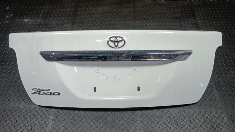 Крышка багажника Тойота Королла Аксио в Буденновске 106942