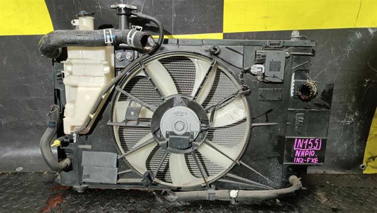Радиатор основной Тойота Аква в Буденновске 116559