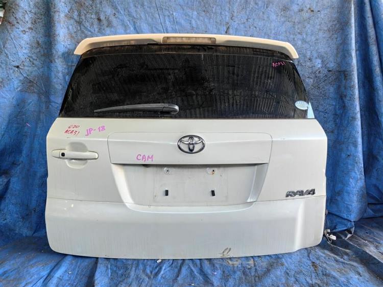Дверь задняя Toyota RAV4