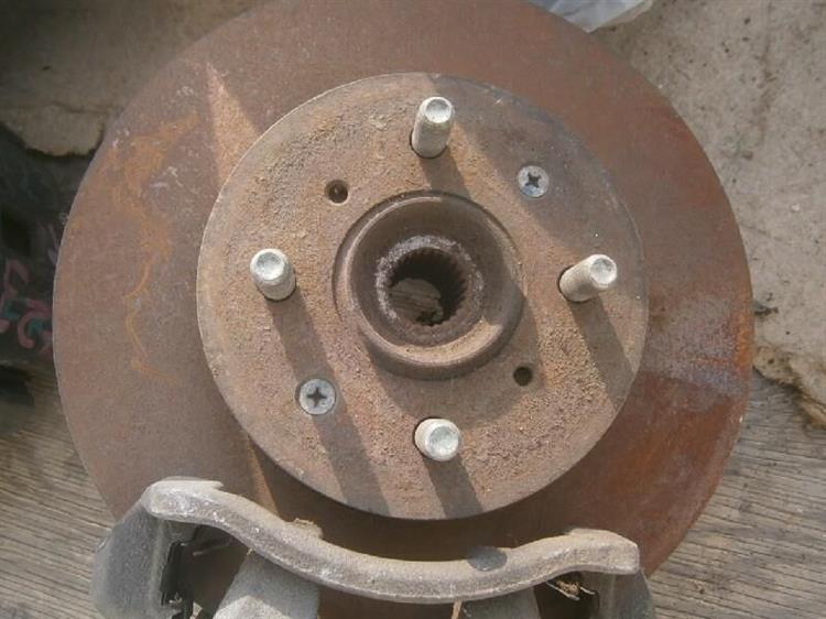 Тормозной диск Хонда Фрид Спайк в Буденновске 53093