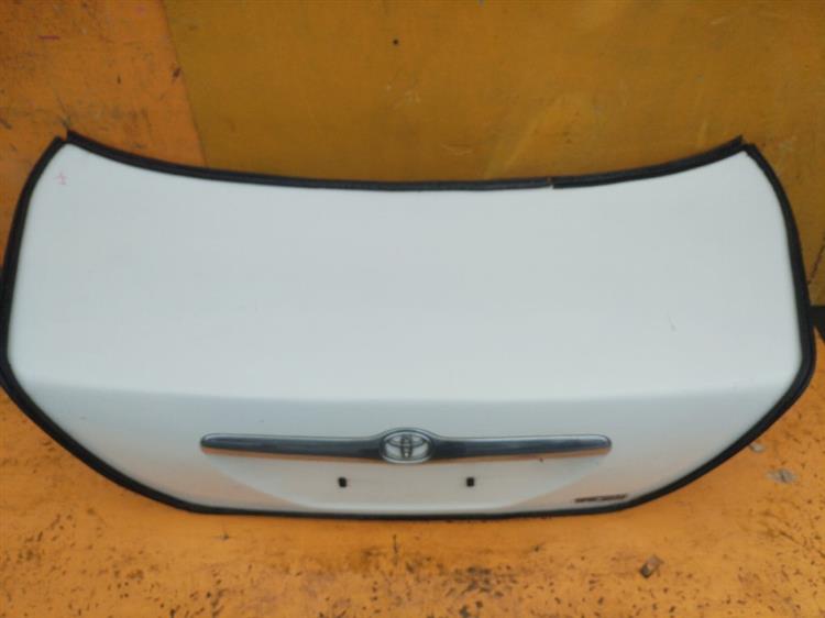 Крышка багажника Тойота Марк 2 в Буденновске 555391