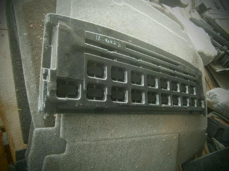 Полка багажника Тойота Сиента в Буденновске 77566